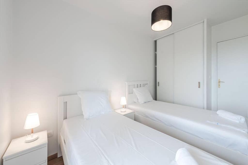 Prague Apartment In Disneyland Монтеврен Екстер'єр фото